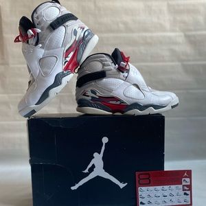 Jordan 8 Retro Bugs Bunny (2013)